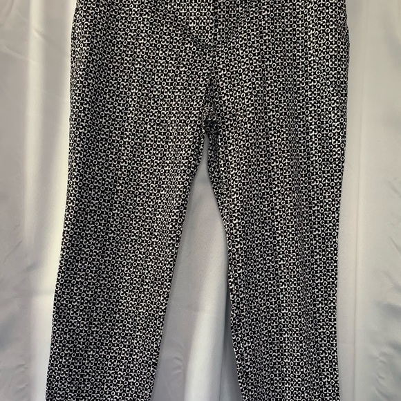 Van Huesan cropped fit ankle stretch capris career work casual size 18 - Picture 14 of 14